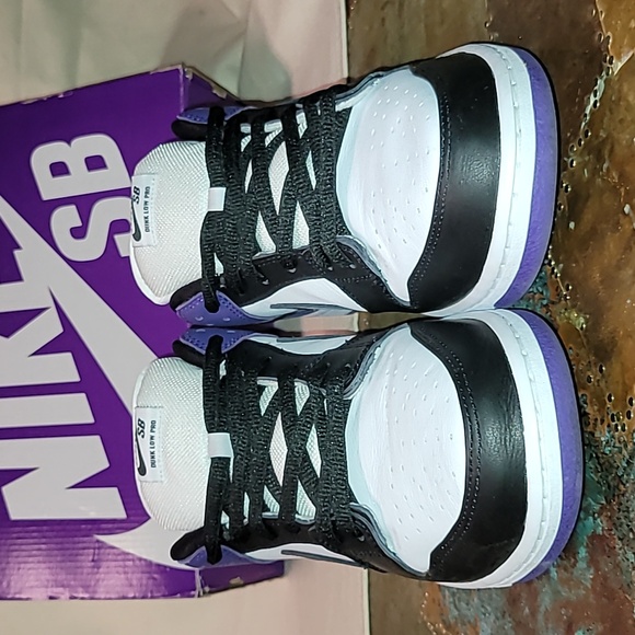 Nike SB Dunk low Pro. Court Purple and black.  Men's size 14 - Picture 6 of 16